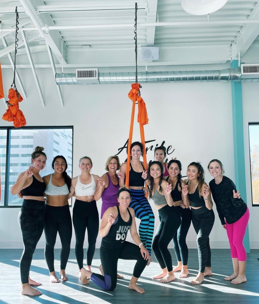 Aerial yoga silk hammock